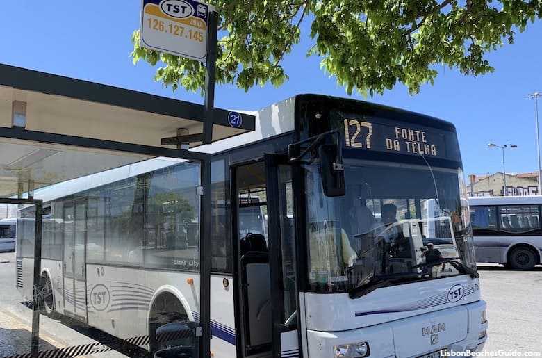 Bus 127 in Cacilhas